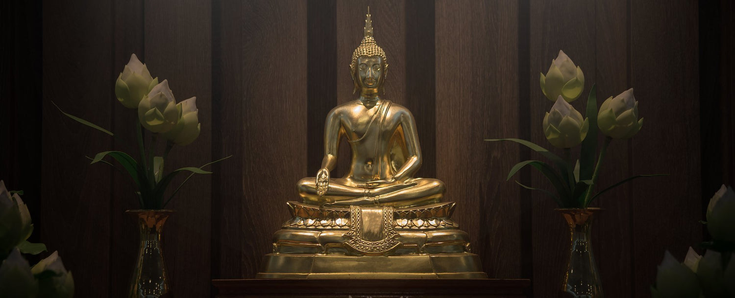 Coleção de Estatuetas e Figuras Espirituais: Inspiração para o Coração e Alma - Universo com Alma ®