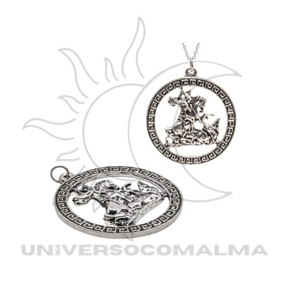 Medalhas prateadas com imagem de São Jorge