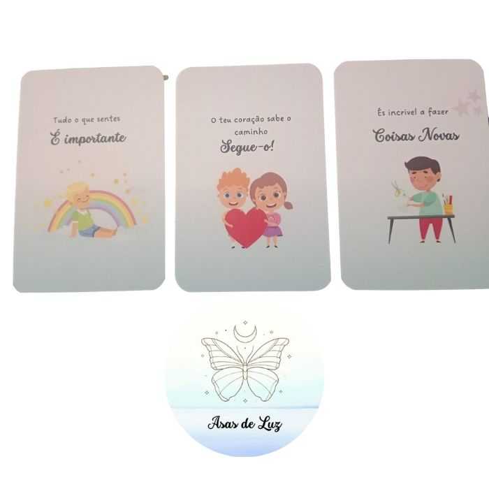 Cartas Motivacionais Infantis "Asas de Luz" - Inspiração e Crescimento para Crianças