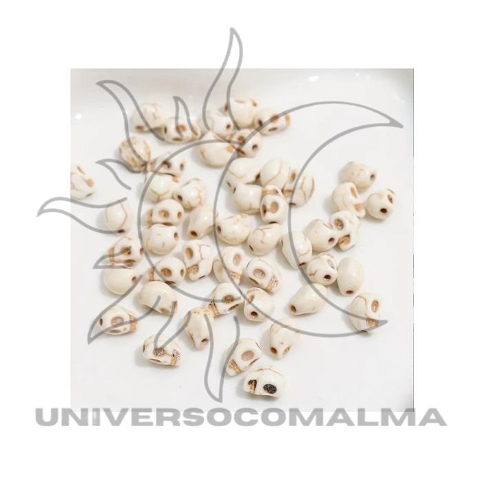 Contas em Forma de Caveira de Howlite Branco - 10mm