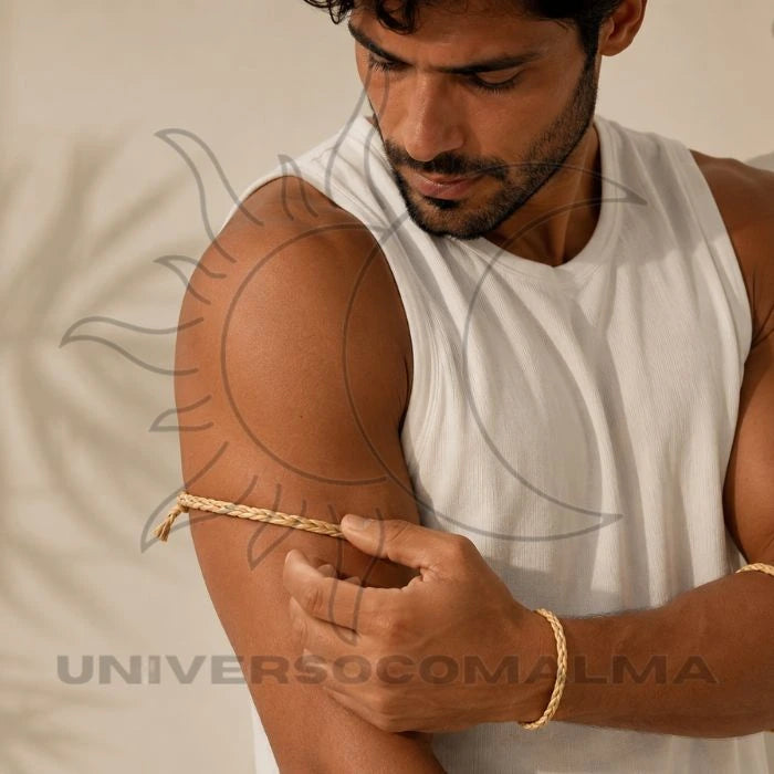 Contra Egum artesanal em palha da costa utilizado no braço para proteção espiritual