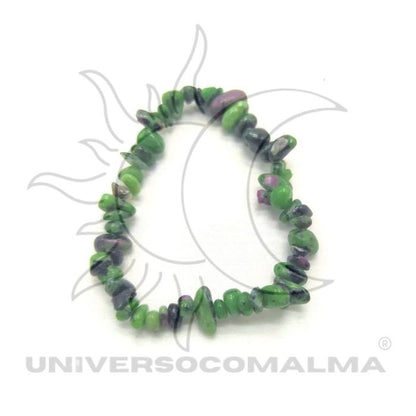 Pulseira de pedras verdes e roxas